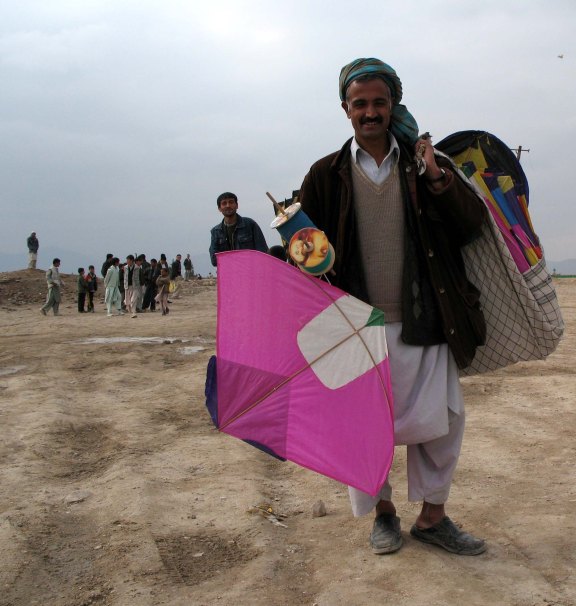 Buy my kite in Kabul Mar 07