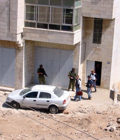 Sept 2002 Jounalists kicked out of Ramalah