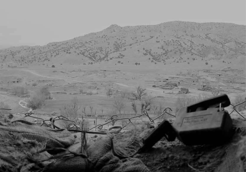 Khost-Paktika embed Dec 07 223 (2)